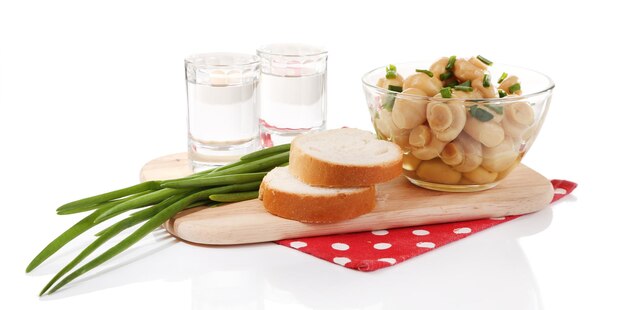 Тарелки с закусками